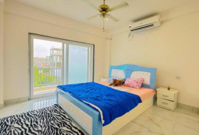 Grand Luxury Flat & Green Views 2BHK
